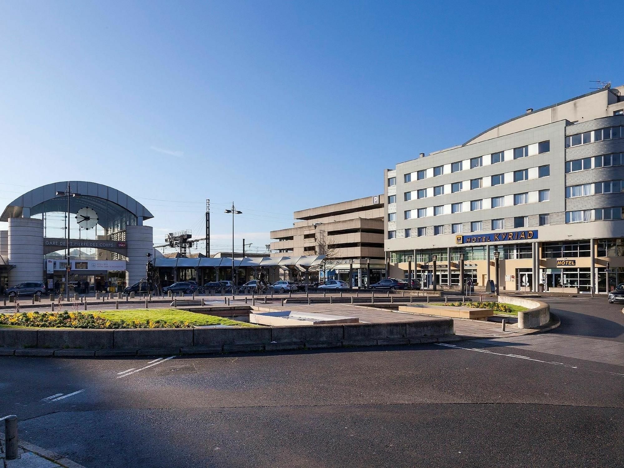 Hotel Kyriad Tours St Pierre Des Corps Gare Saint-Pierre-des-Corps Exterior photo